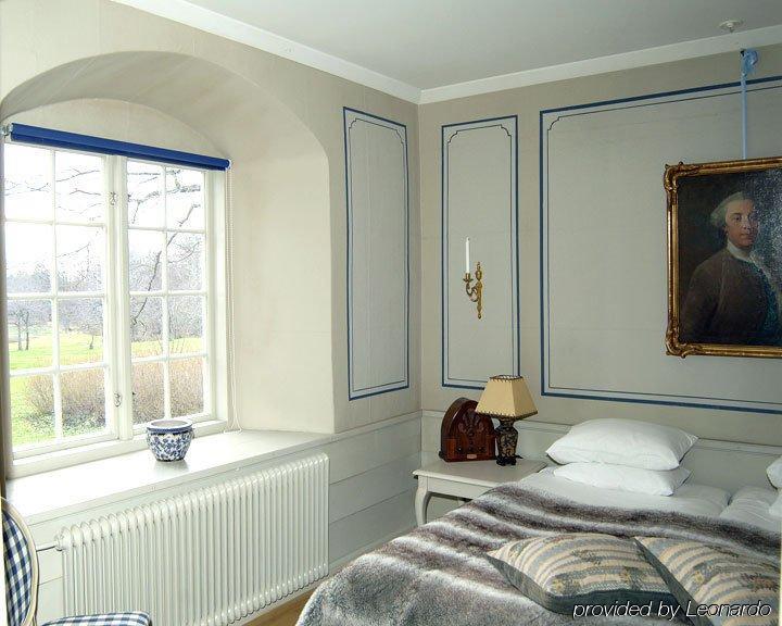 Vaestana Slott Guest House Granna Room photo